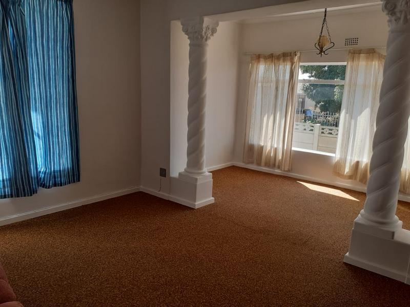 4 Bedroom Property for Sale in Albertinia Western Cape